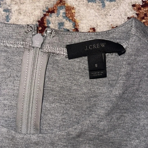 J. CREW KNIT TOP WITH FUN FRINGE IN GRAY STYLE E6249 - Picture 4 of 7